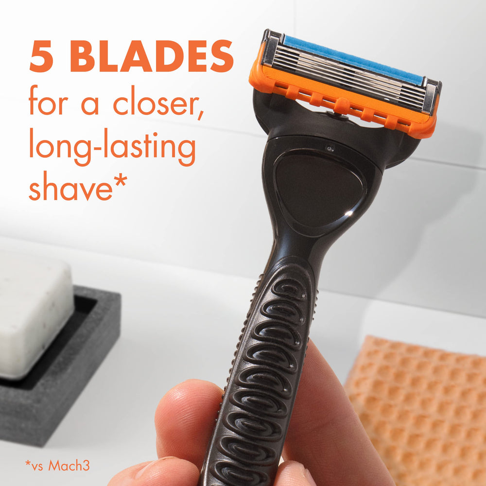 Gillette Fusion5 refills sideburn-detail shows easy shaping