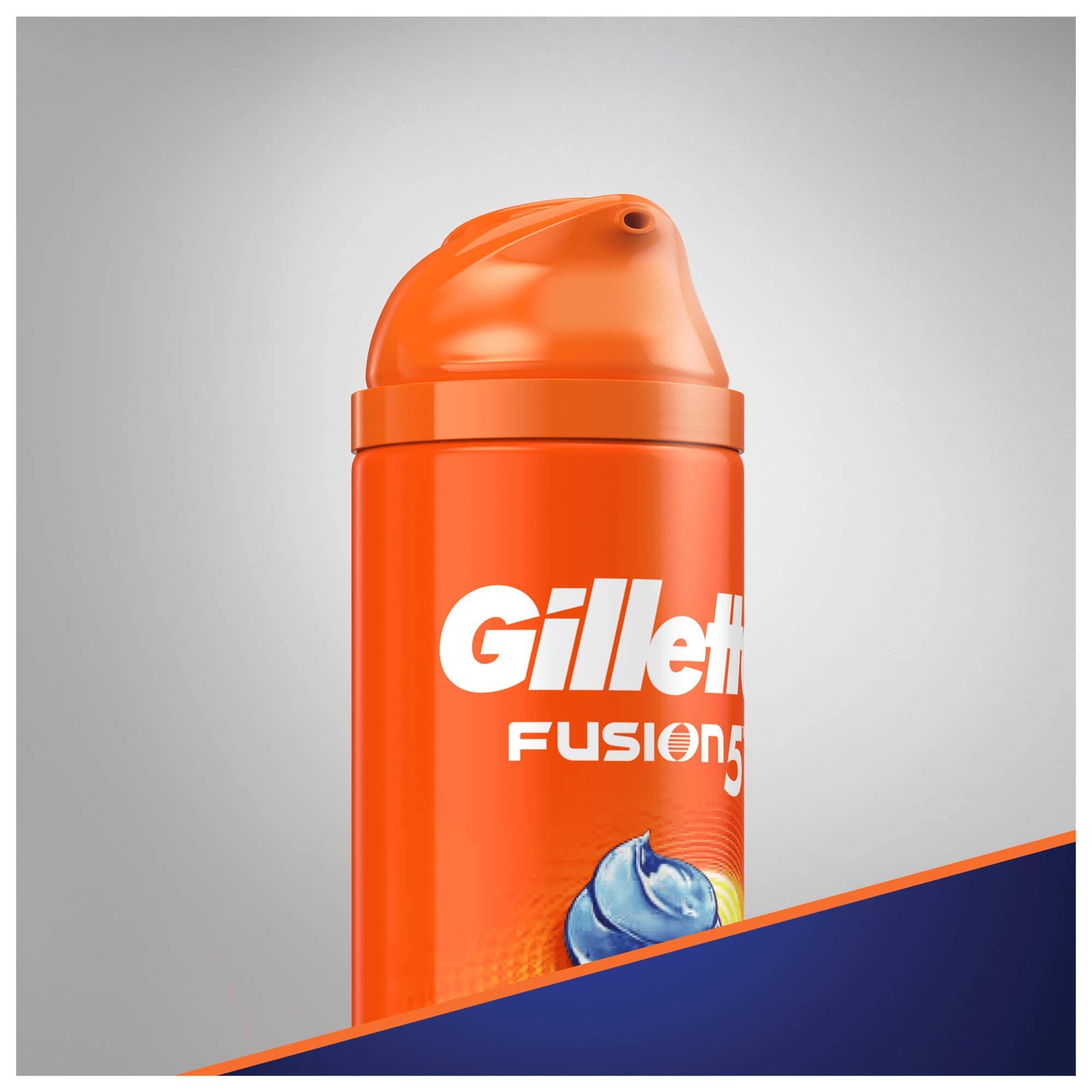 Gillette Fusion5 Ultra Sensitive gel close-up forming rich lather for smooth glide