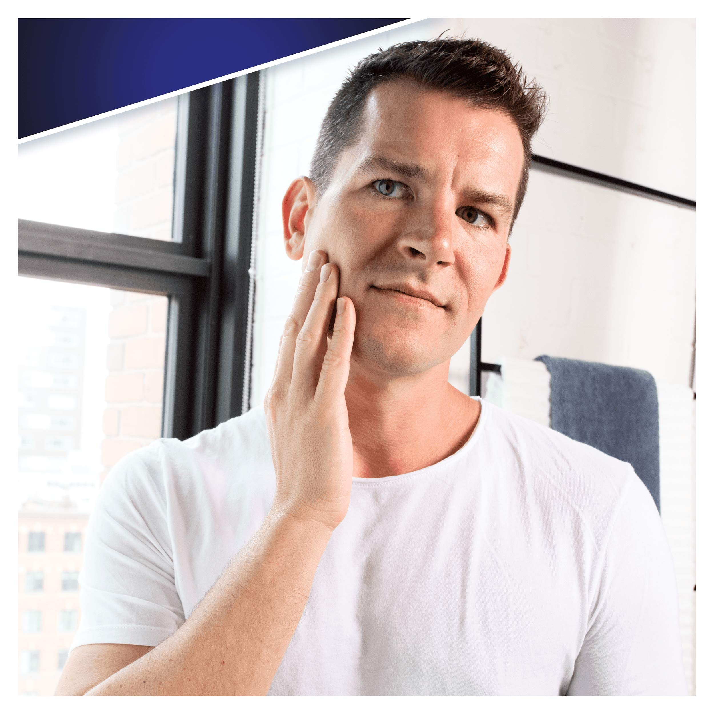 Gillette Sensor Excel blades pack open highlights easy replacement and convenience