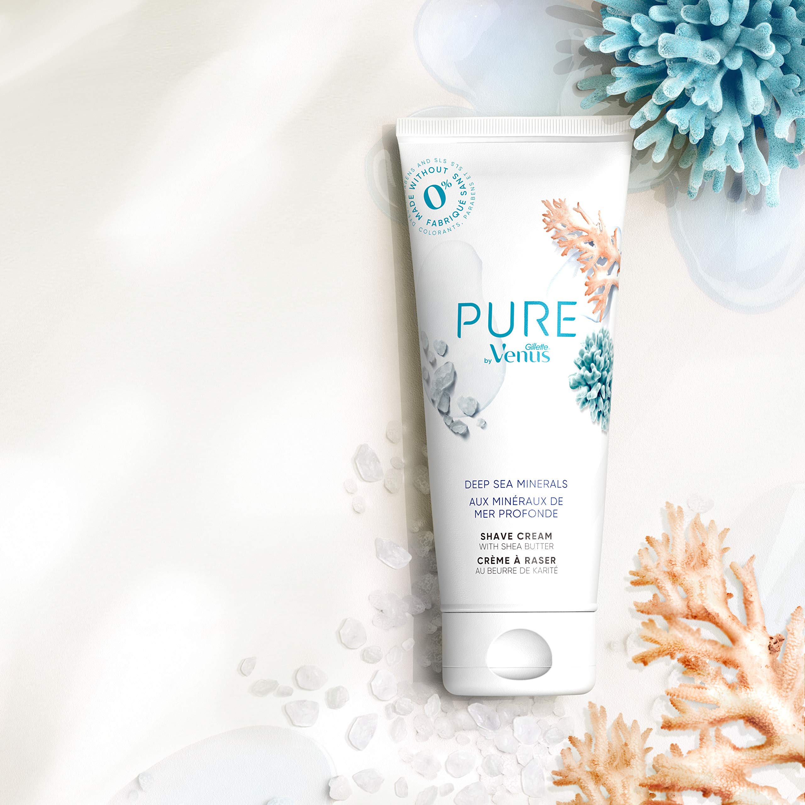 Gillette Venus PURE paraben- and dye-free label on bottle informs gentle formula.