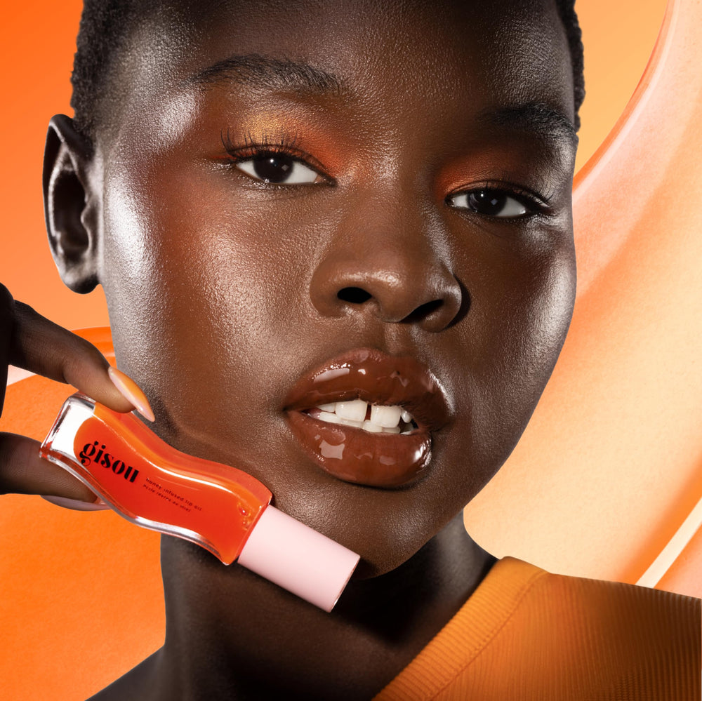 Gisou lip oil close-up texture showing lightweight glide