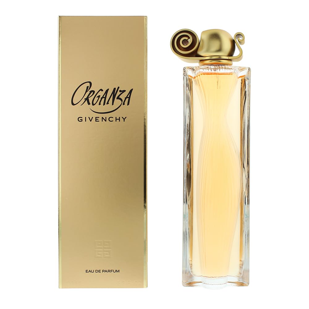 Givenchy Organza bottle close-up for everyday elegance and confident wear.