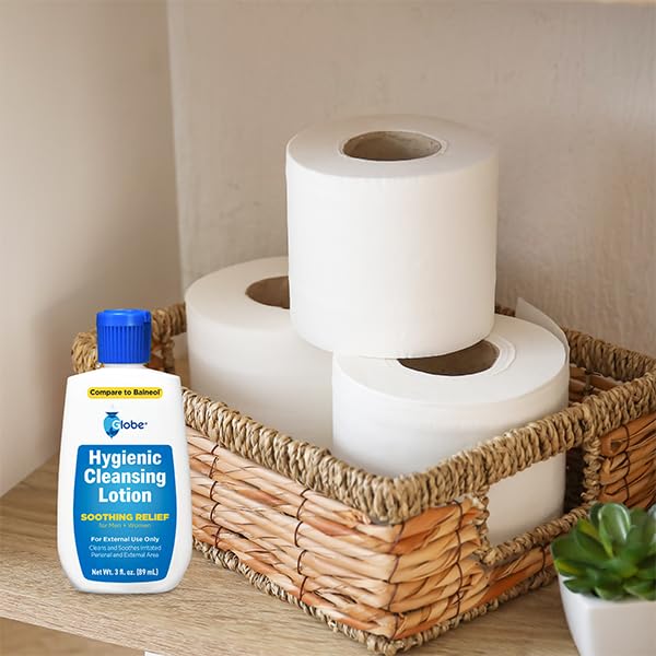 Globe Hygienic Cleansing Lotion waterless wash usage showcases quick cleanup