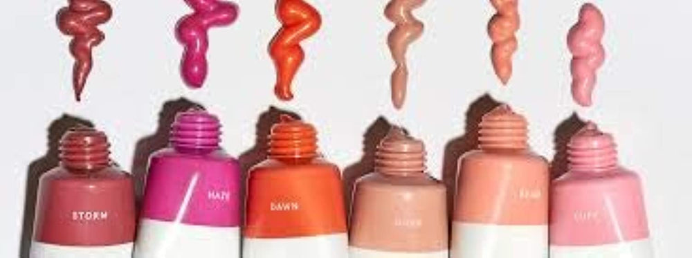 Glossier Cloud Paint Storm packaging keeps the shade travel-ready.