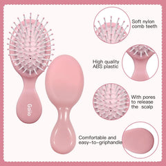 Goiio mini detangling action demonstrates gentle knot removal without breakage.