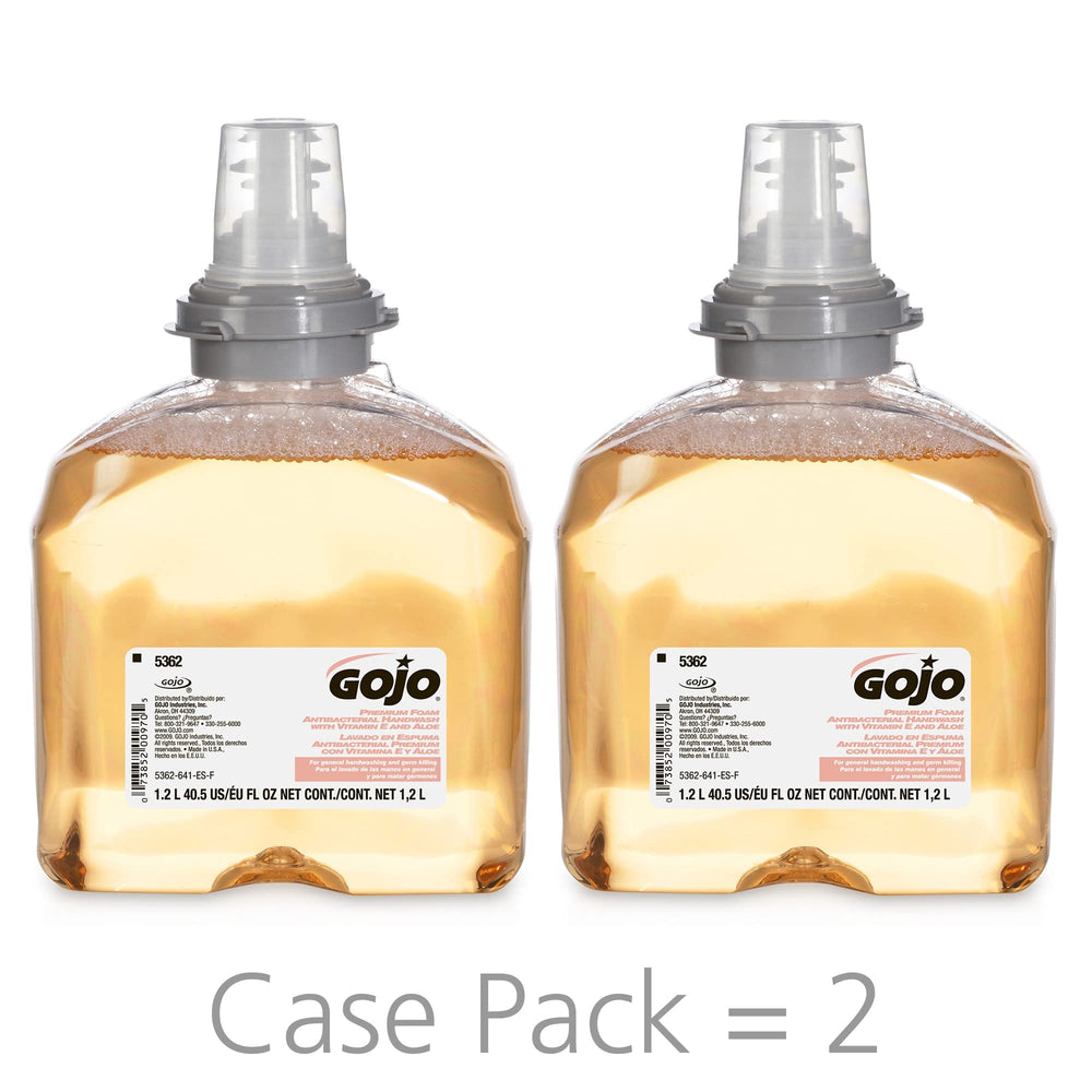 GOJO TFX rich foam lather detail shows gentle cleansing with conditioning.