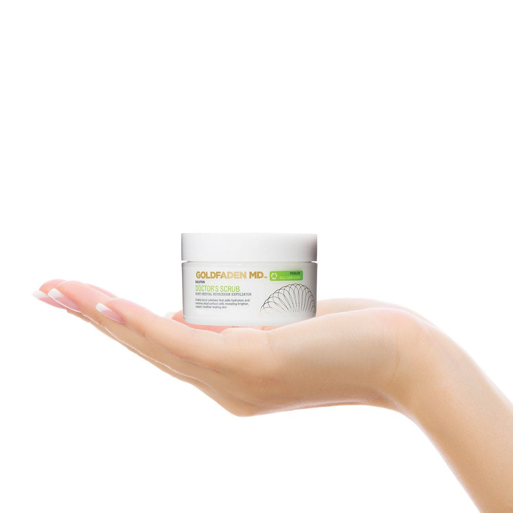 GOLDFADEN MD Doctor's Scrub seaweed extract helps maintain moisture and glow.