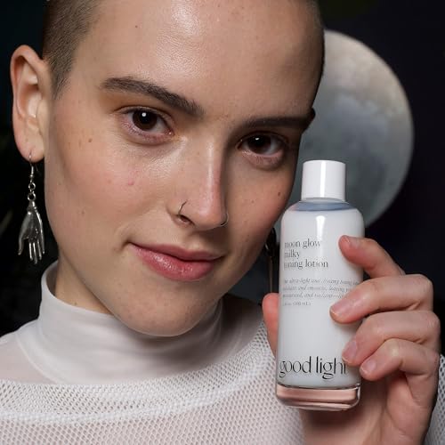Good Light Moon Glow Toner snow mushroom ingredient for deep hydration and plump-looking skin