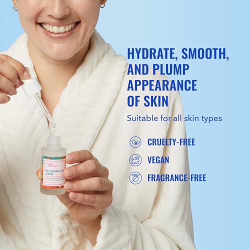 Good Molecules Hyaluronic Acid Serum dropper in use for precise application