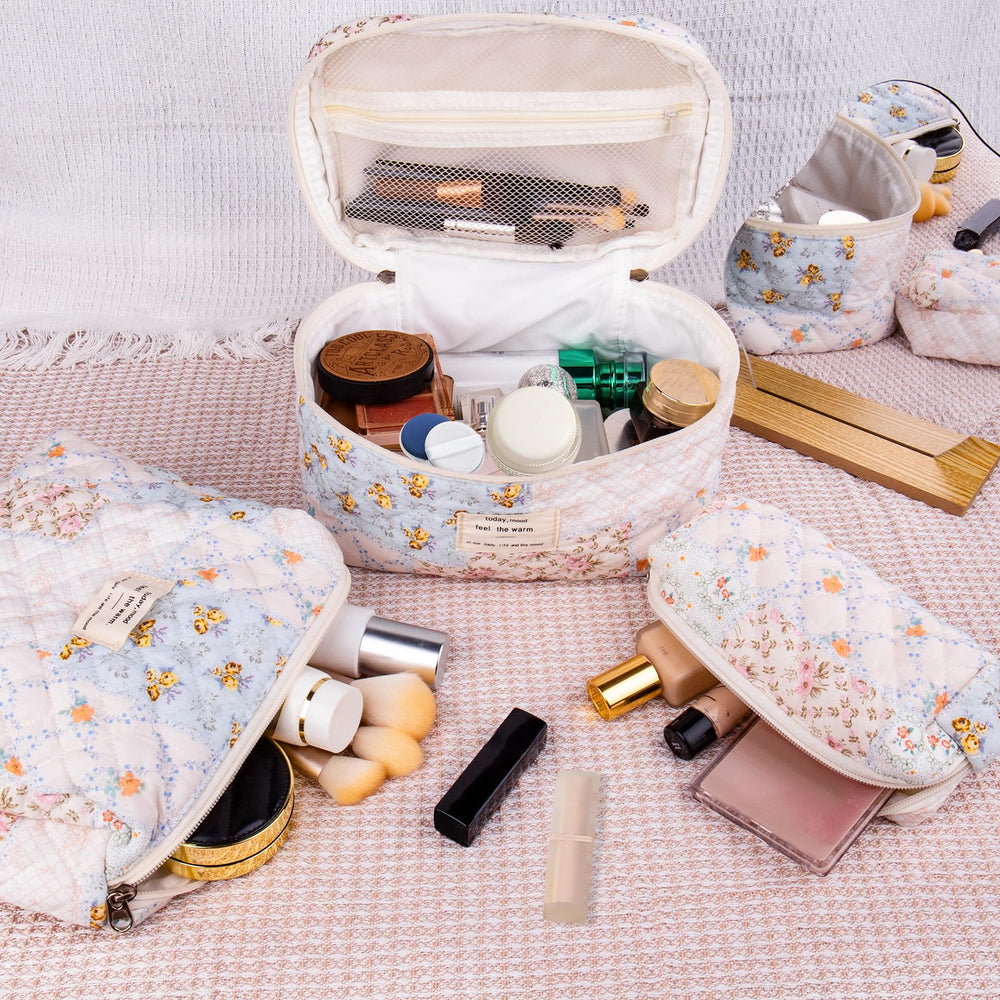 Gosect large-size bag interior shows organized space for full-size items.