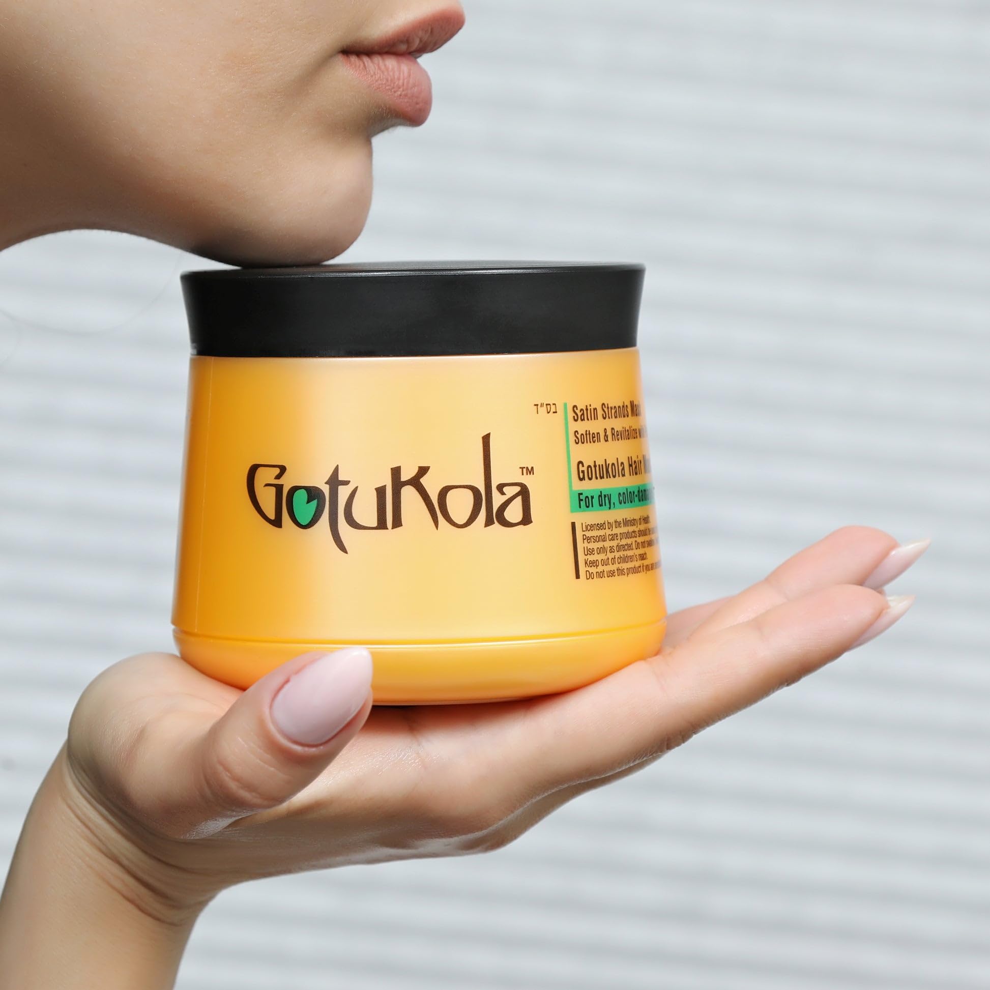 Daily-use conditioning with Gotukola mask leaves hair softer and easier to style.