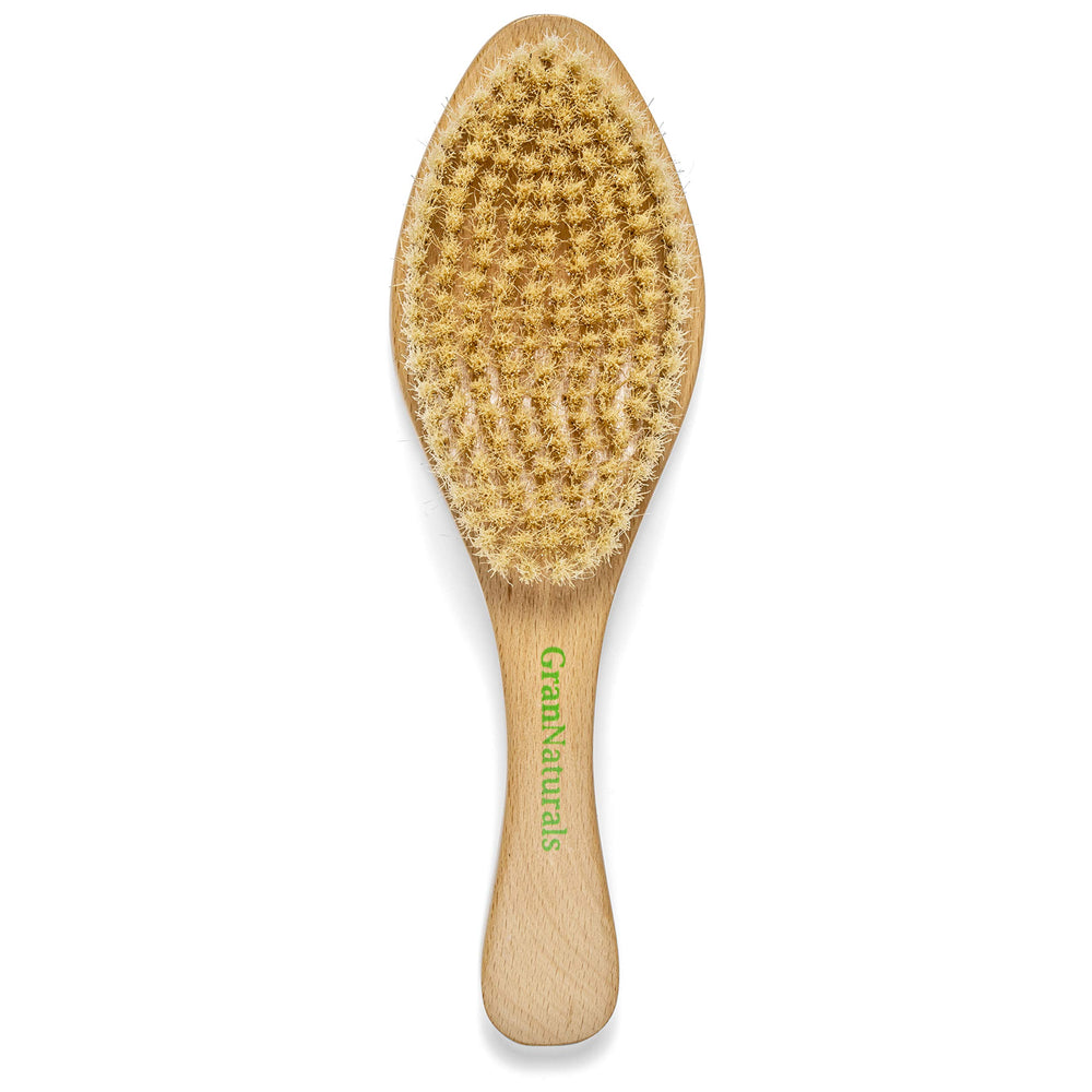 GranNaturals finishing brush with soft bristles for post-cut smoothness.