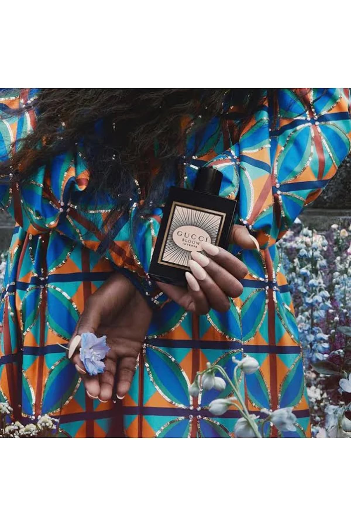 Gucci Bloom Intense gift packaging and outer box for gifting moments
