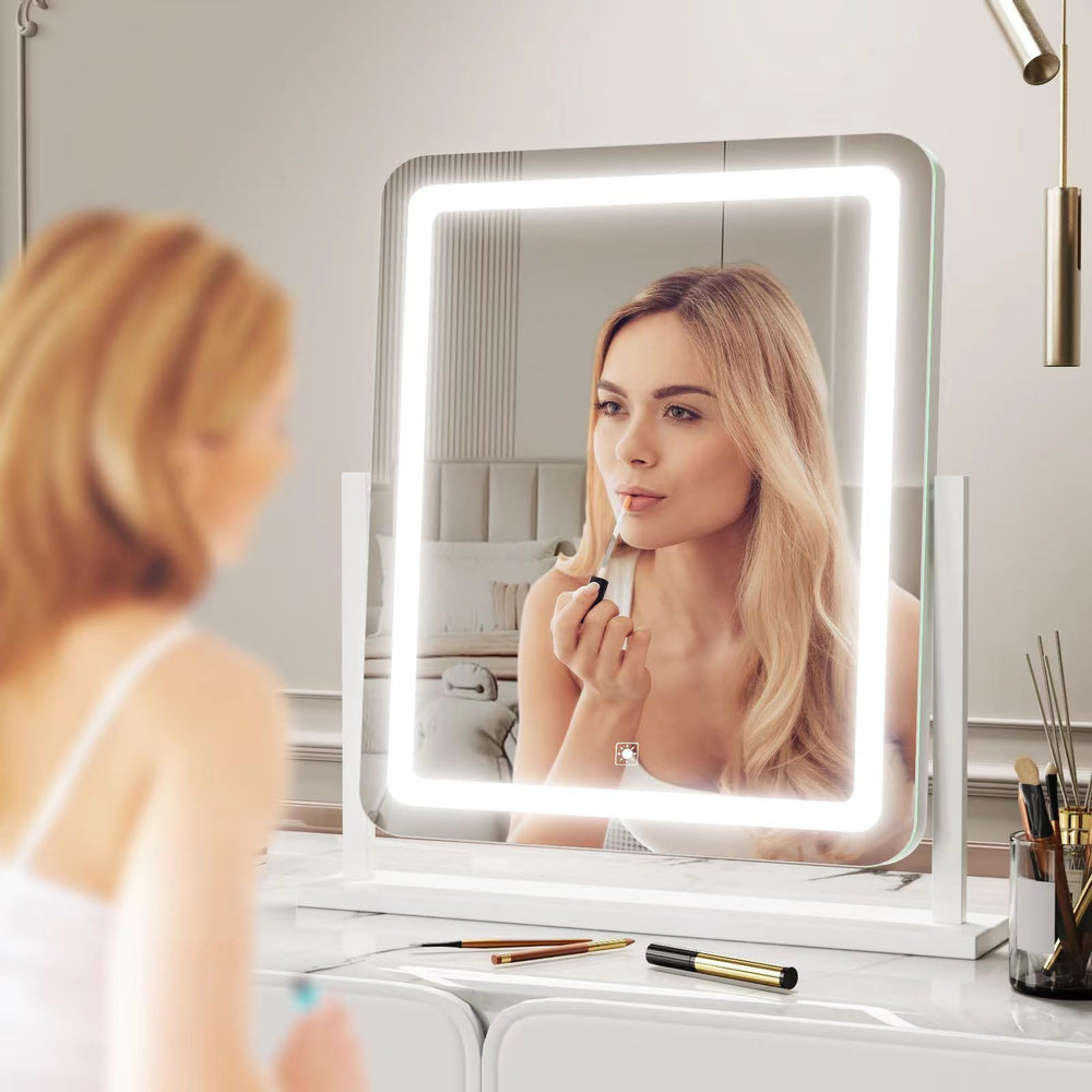 Gvnkvn mirror in 360° rotation for adjustable angles during makeup