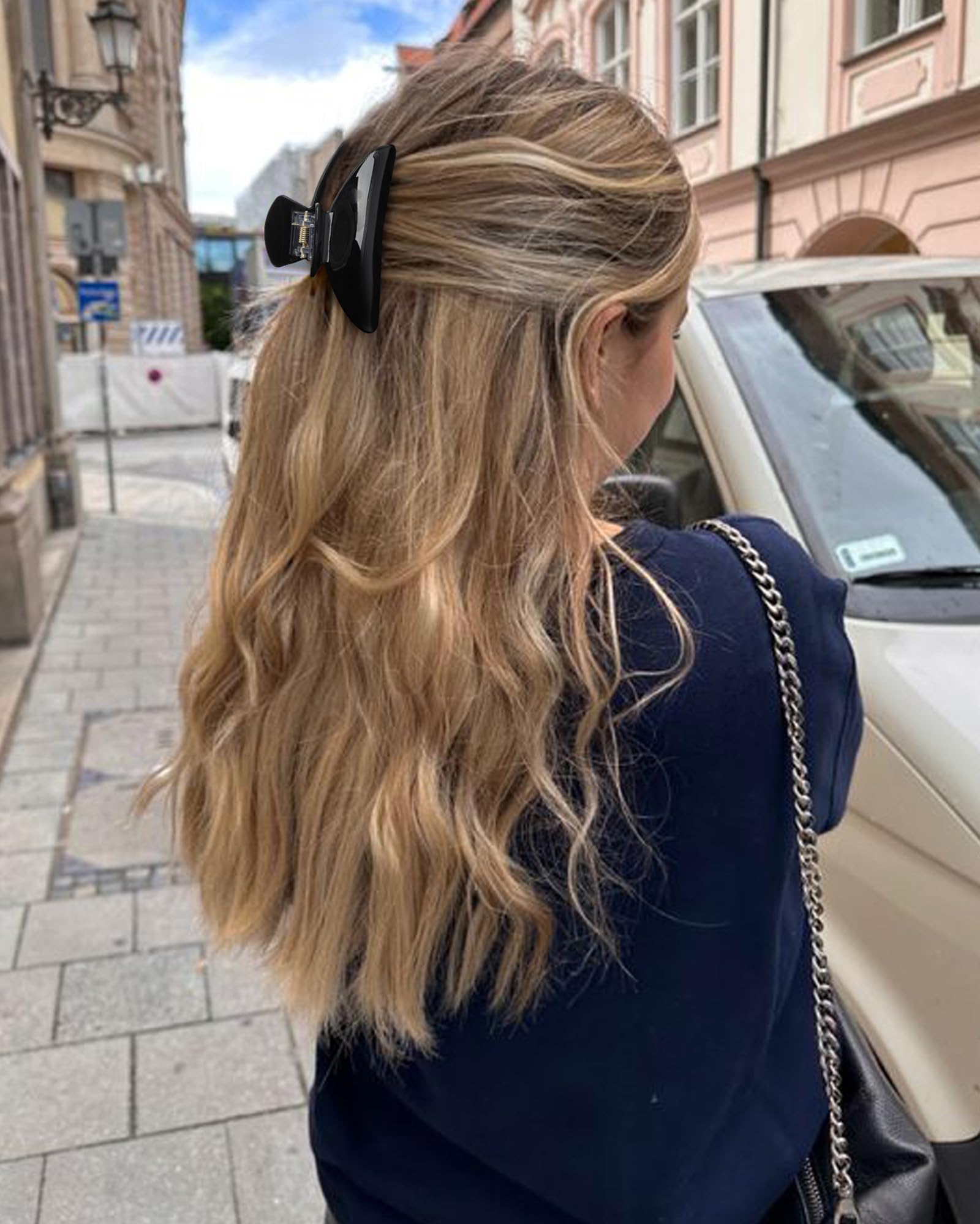 HAIMEIKANG large acrylic clip brown color pairs with earth tones for everyday wear