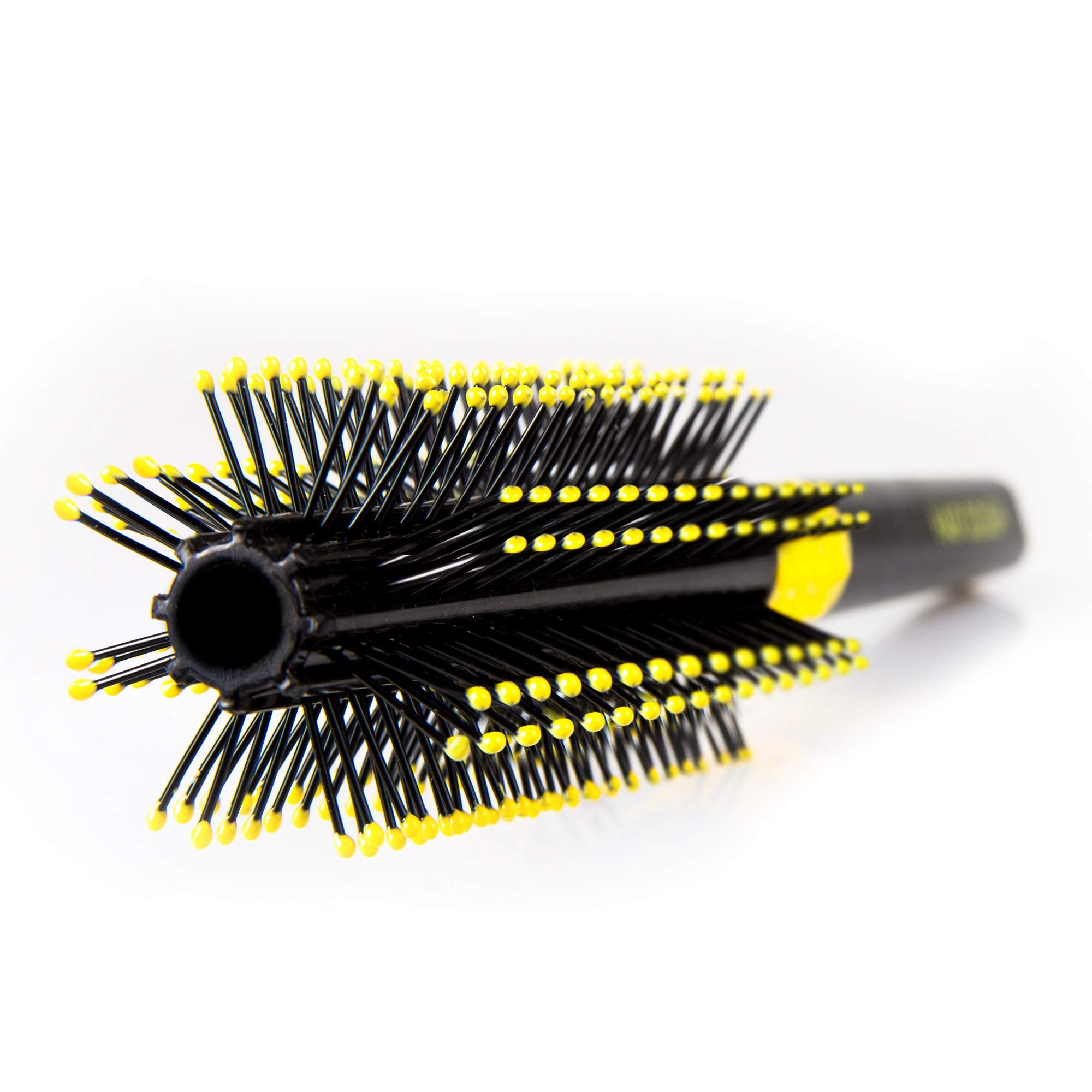 Hair Dough quiff roller round brush small on table for quick setup