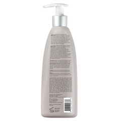 Hairmax Density Shampoo lather closeup demonstrates rejuvenating cleansing action.