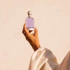 Halloween note visuals highlight violet and magnolia for a soft feminine mood