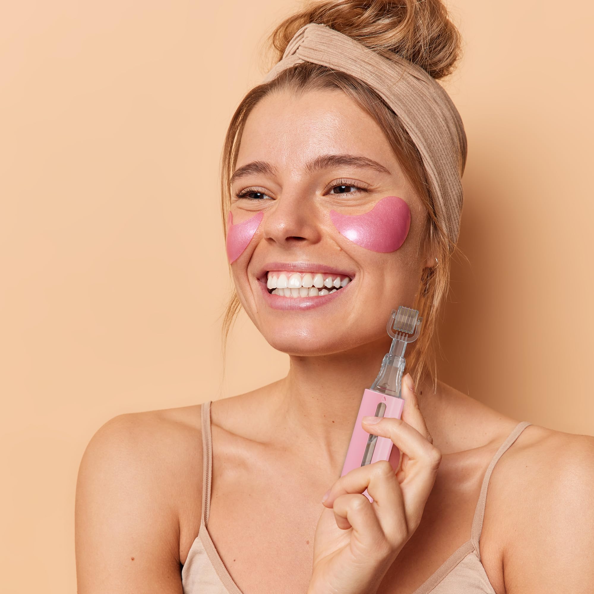 HAMINOS derma-roller-wrinkles captures precision rolling to help refine fine lines.