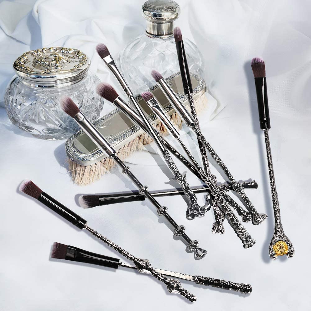 Hamowtux Harry Gifts weighted wand for precise makeup control