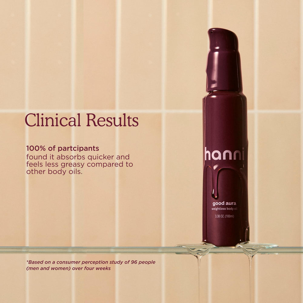 HANNI Good Aura coconut oil focus image emphasizing lightweight feel.