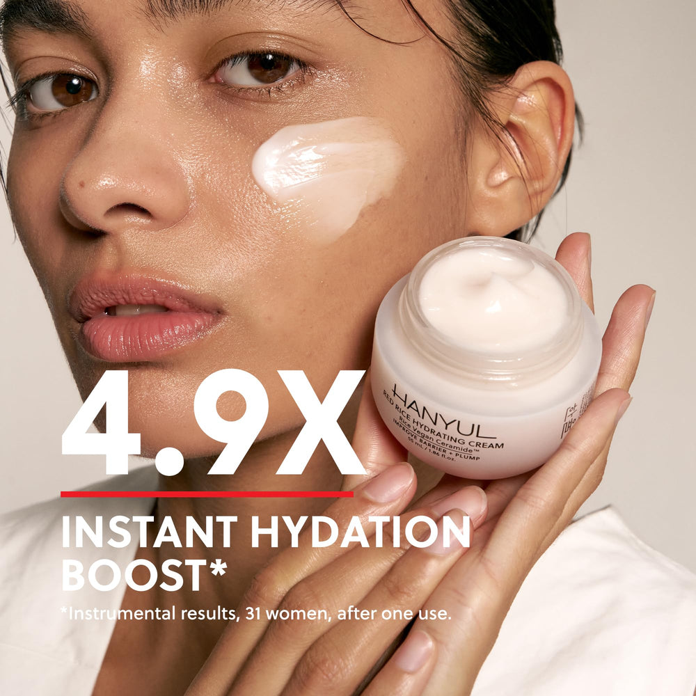 Hanyul cream texture closeup shows smooth, whipped finish ready for routine