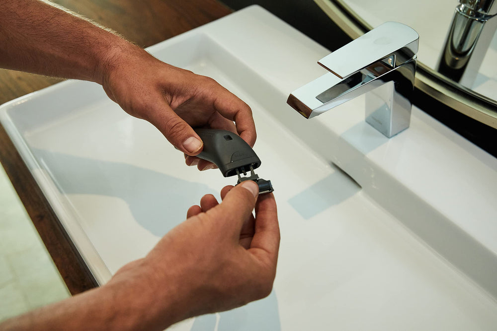 HAPPY NUTS Ballber Pro buildup-resistant blade keeps cleaning simple.