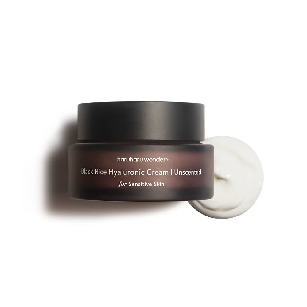 HARUHARU Wonder Black Rice bottle highlights hydrating formula for plumper skin