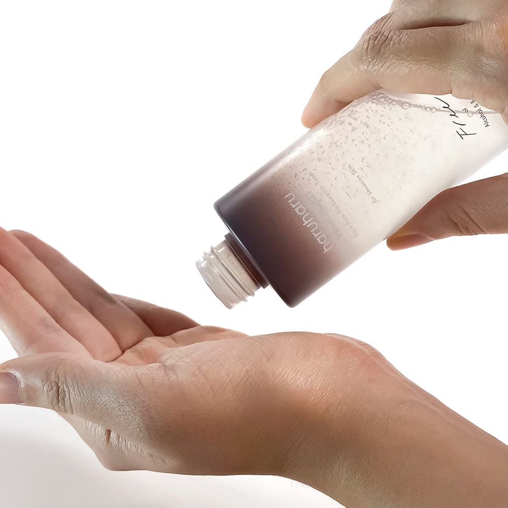 HARUHARU Wonder Black Rice Toner application routine shows gentle patting.