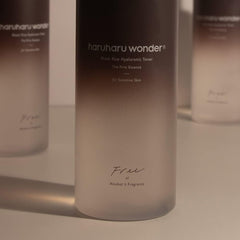 HARUHARU Wonder Black Rice Hyaluronic Toner packaging view emphasizes fragrance-free formula