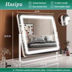 Hasipu vanity mirror with 10x magnification aids precise eye detailing.