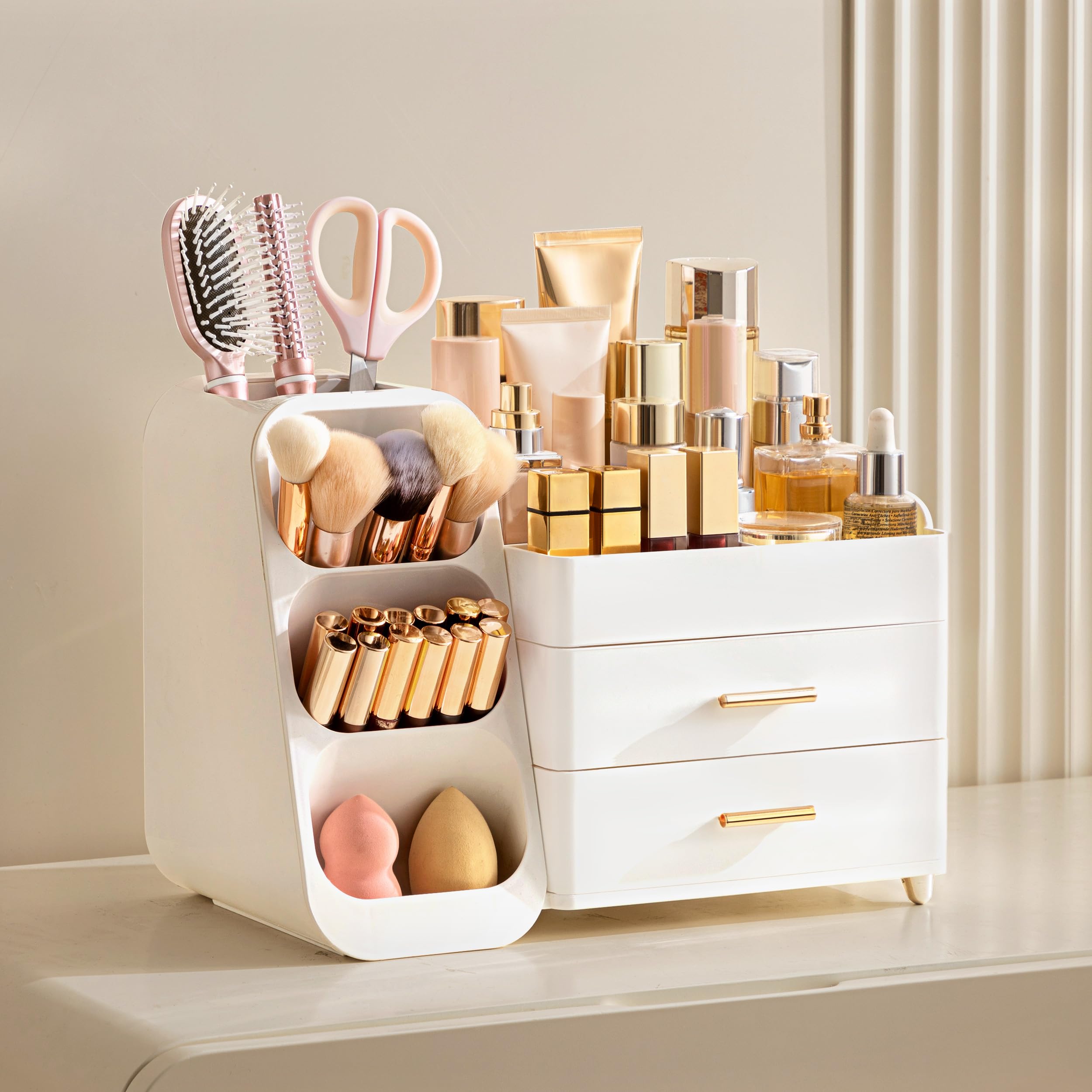 HBlife brush-holder left slots keeps brushes upright for quick daily use.