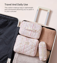 HBselect quilted makeup bag floral pattern emphasizes feminine style and everyday practicality.