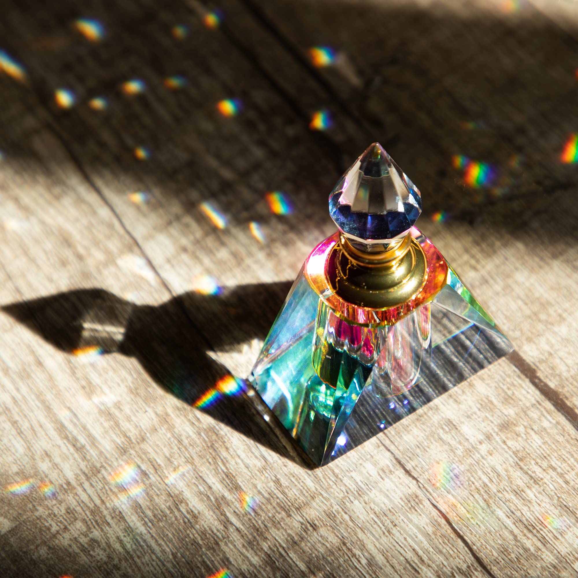 H&D HYALINE & DORA travel-ready 3ml mini bottle shown for portability