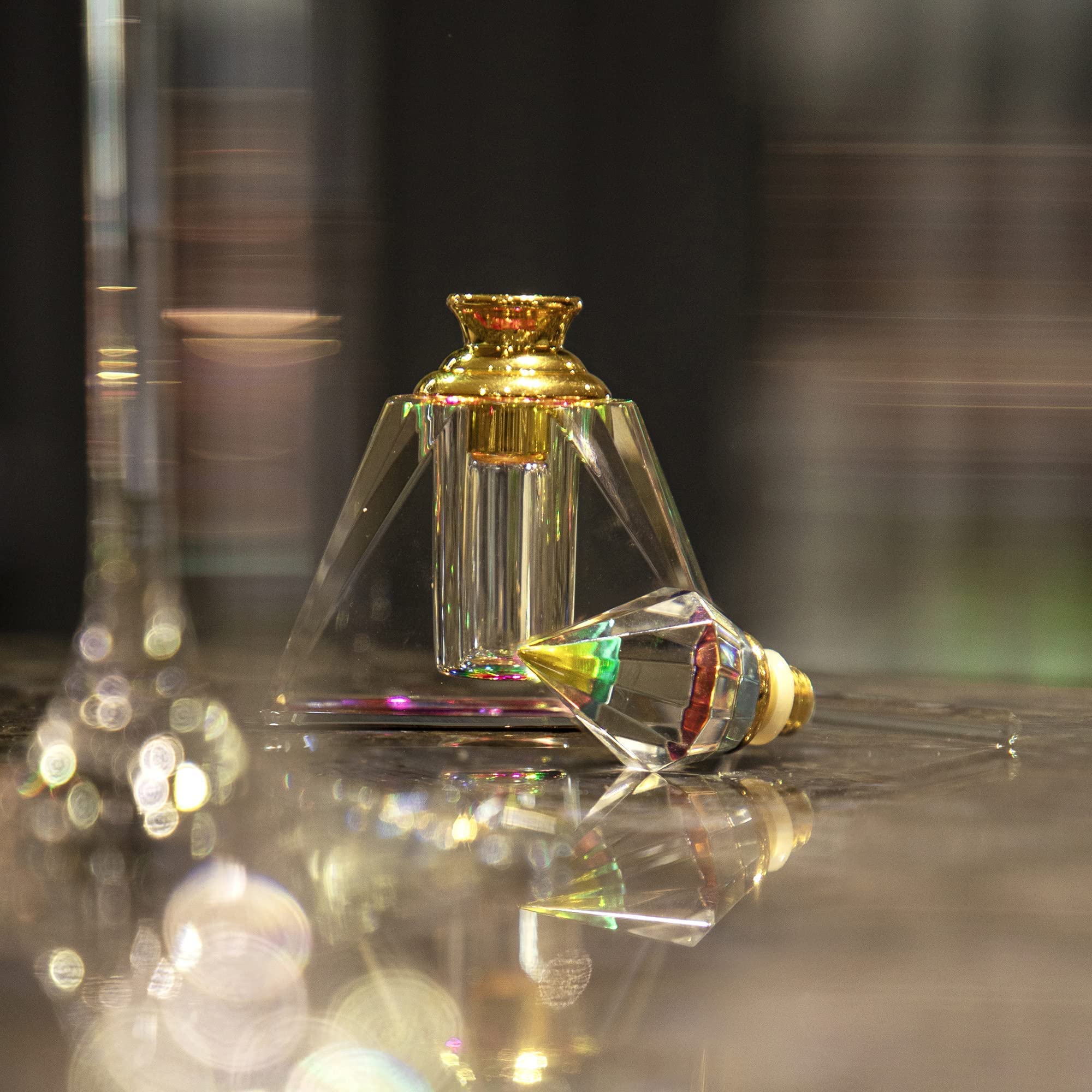 H&D HYALINE & DORA crystal bottle enhancing dressing table decor