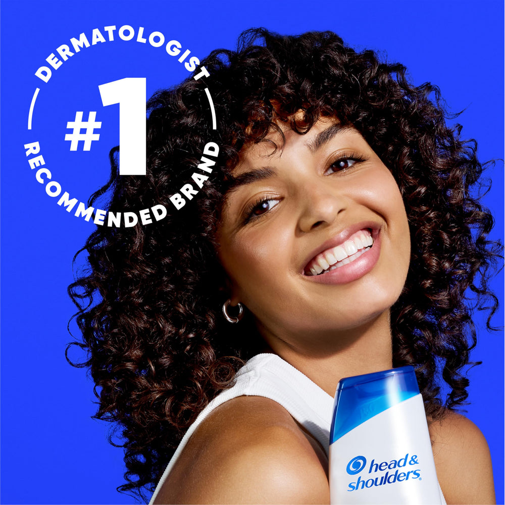Almond oil ingredient detail with Head & Shoulders logo suggesting soothing dry scalp comfort