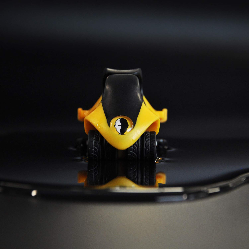 HeadBlade ATX Razor multiblade design delivers efficient coverage for quick grooming