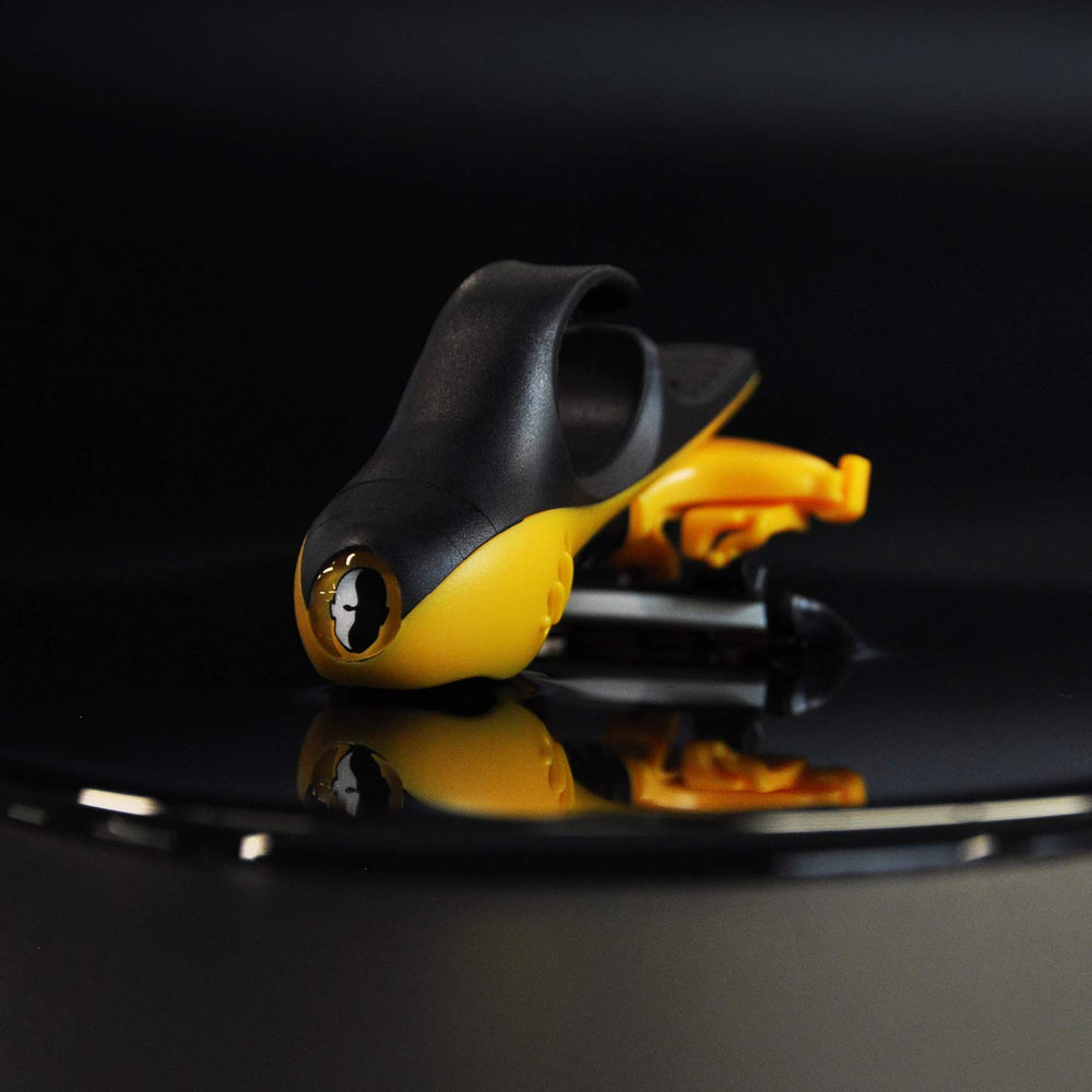 HeadBlade Moto back-of-head use demonstrates reach without a mirror.
