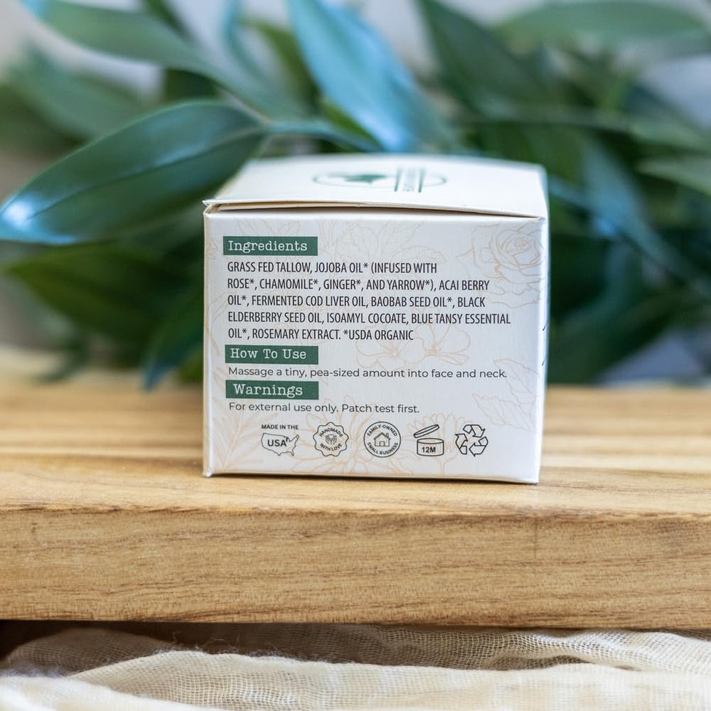 Hearth and Homestead blue tansy aroma adds a fruity-floral, soothing touch.