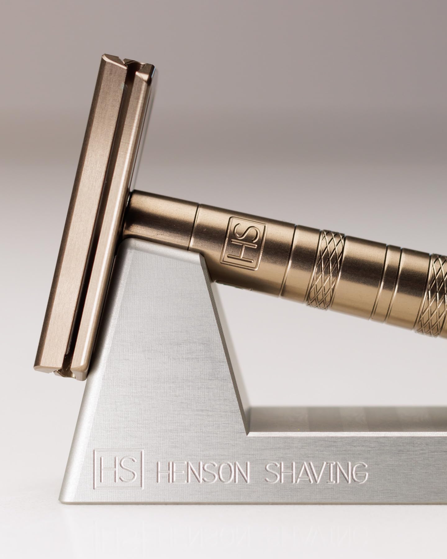 The Henson Shaving Stand-made-in-canada highlights quality and precision.