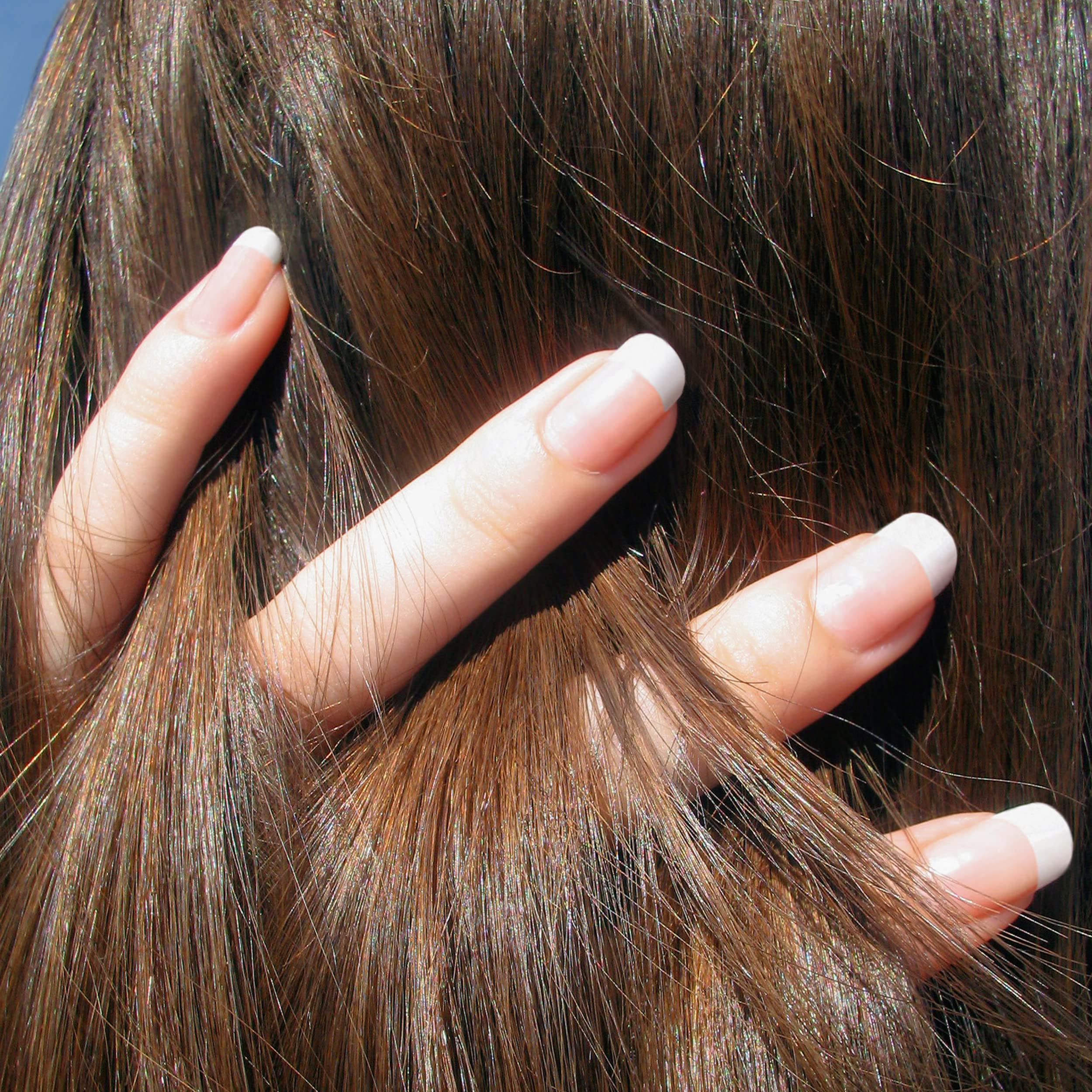 Herbal Essences bio renew label highlights sulfate-free formula for gentler hair care