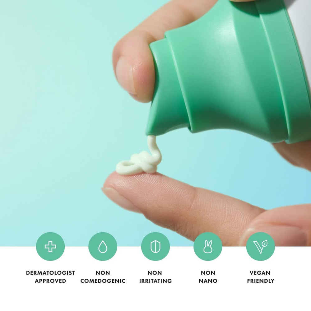 Fragrance-free label indicates suitability for sensitive skin routines