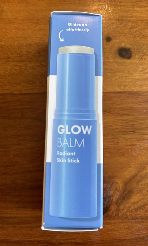 Hero Cosmetics Glow Balm melts on contact leaving a light, breathable glow.