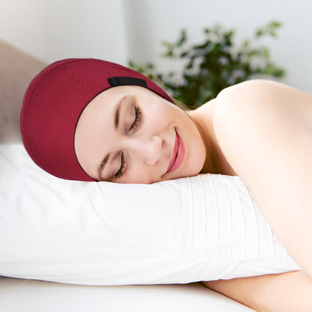 Heywhose leisure-at-home scene demonstrates practical protection against hair fall during activities