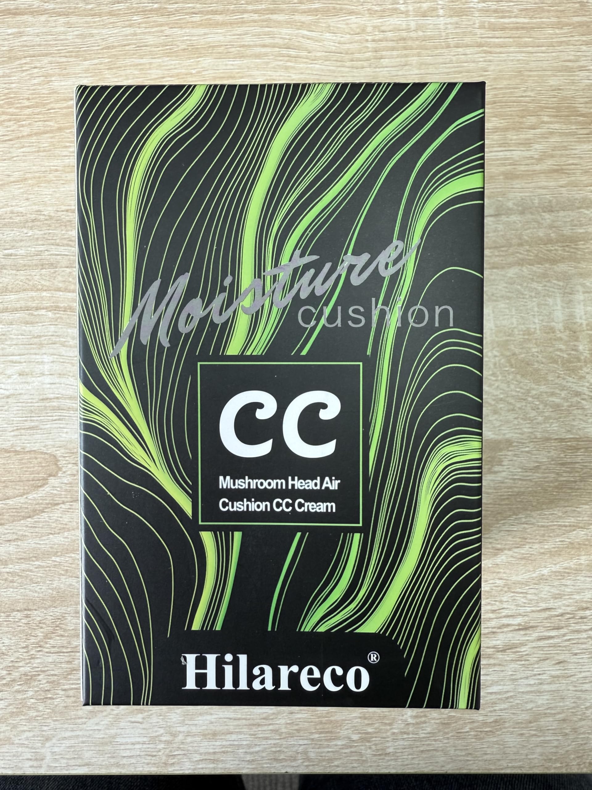 Hilareco air cushion close-up highlights lightweight texture for breathable makeup.