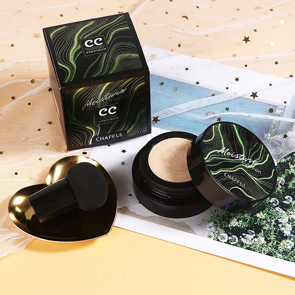 Hilareco mushroom sponge wet expansion demonstrates natural, seamless makeup when damp.