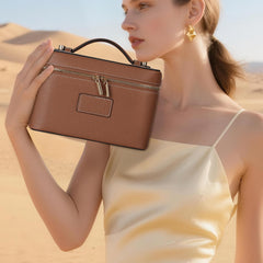 HiTotes vanity case zipper closure secures belongings during daily routines.
