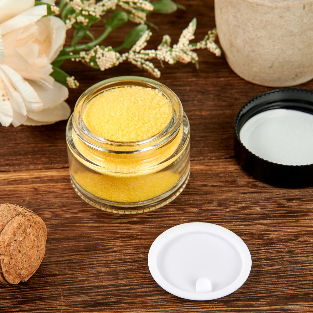 Hoa Kinh 25-pack display of clear jars ready for lip scrub or lotion samples.