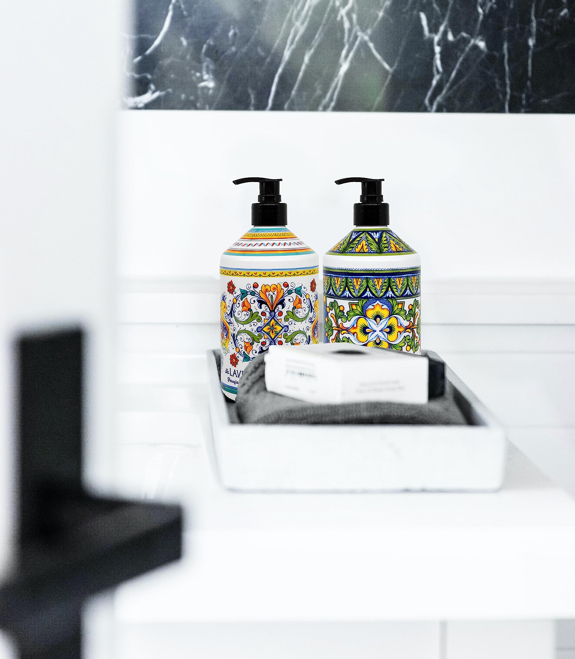 Home & Body Company Perugia Deruta 21.5oz bottle with generous capacity for extended use.