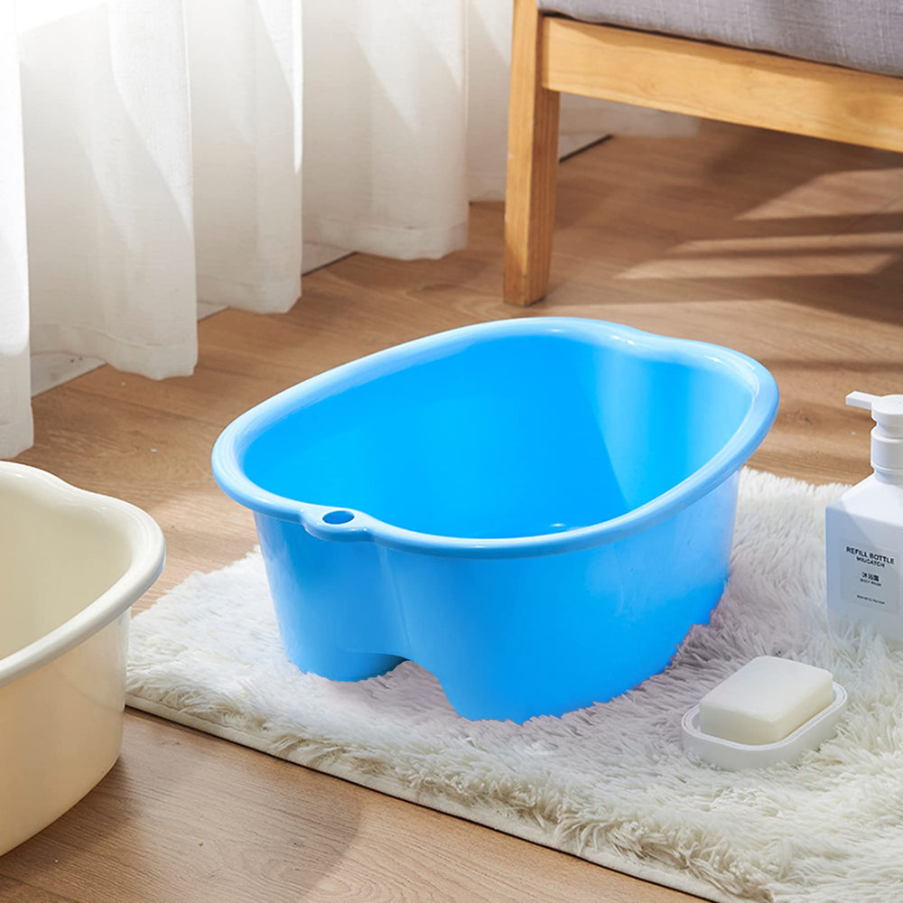 HOMELEX interior size of foot soaking tub fits up to men's size 11